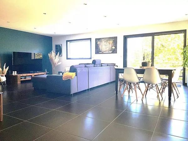 Maison de plain-pied 6 pièces 139 m²