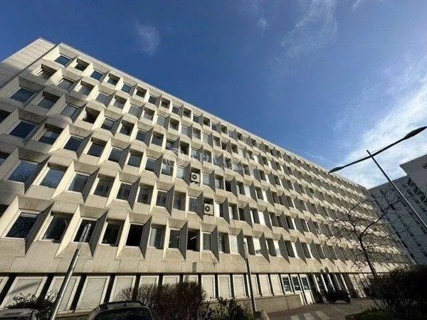 Bureaux 97 m²