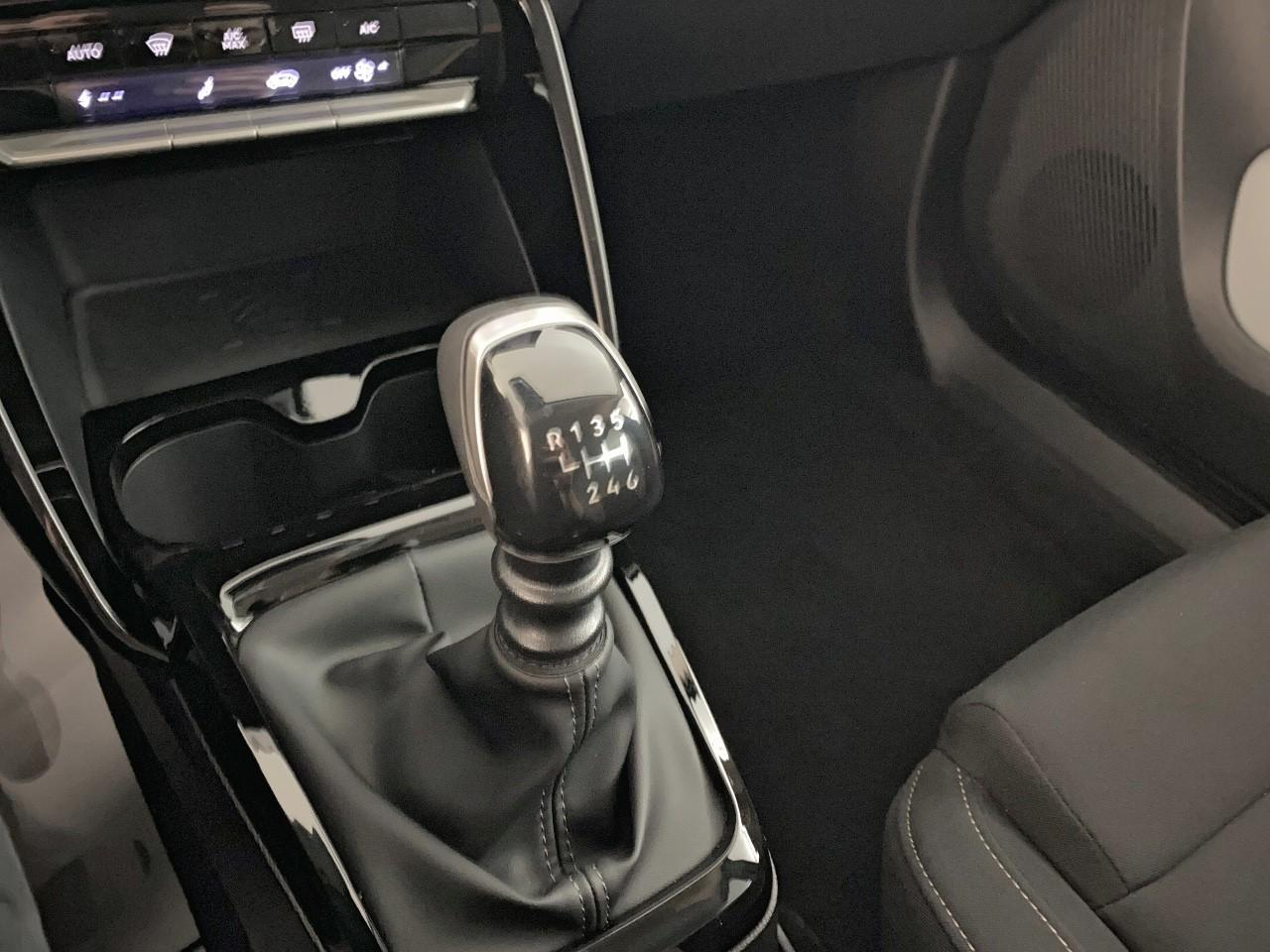 Citroën C3 Aircross turbo 100 ch man business — photo 15