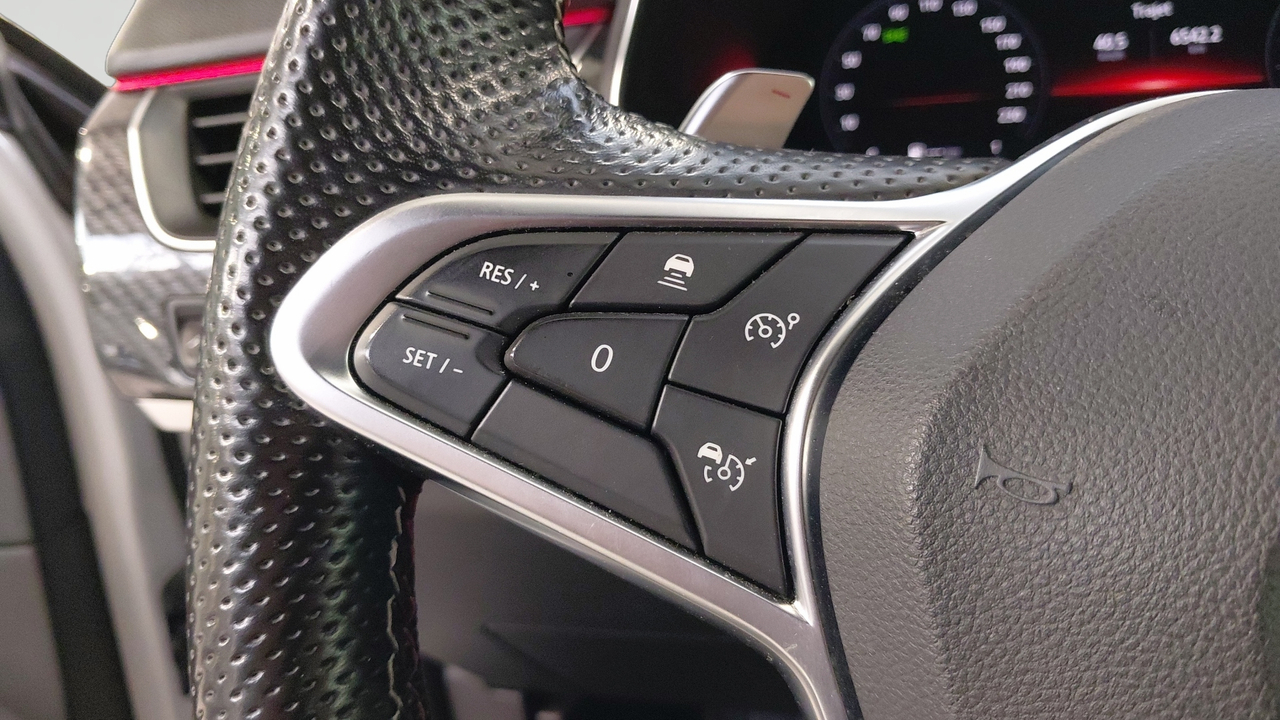 Renault Arkana mild hybrid 160 EDC FAP - 22 — photo 18