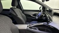 Peugeot 5008 Hybrid 145ch Allure e-DCS6 — photo 15
