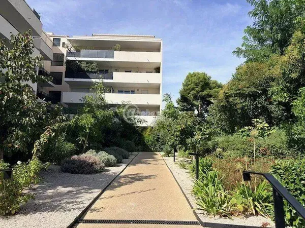 Appartement 4 pièces 84 m²