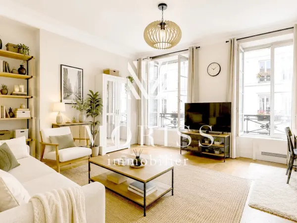 APPARTEMENT QUATRE PIÈCES - QUARTIER MARTYRS - 75009