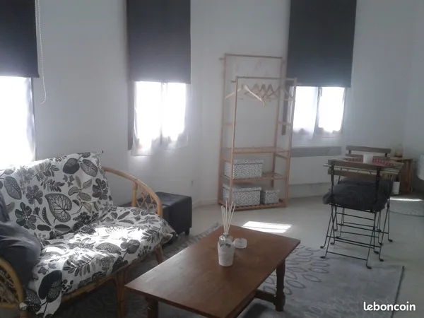 STUDIO 20m2 quartier St Leu prox facs