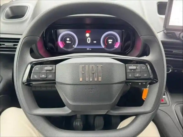 Fiat Doblo fg m diesel 130ch automatique — photo 8