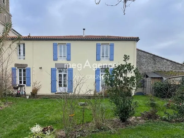 Maison 7 pièces 145 m²