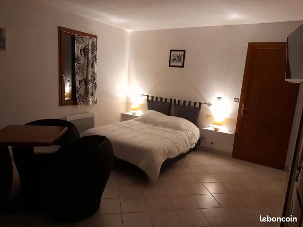 Studio meublé