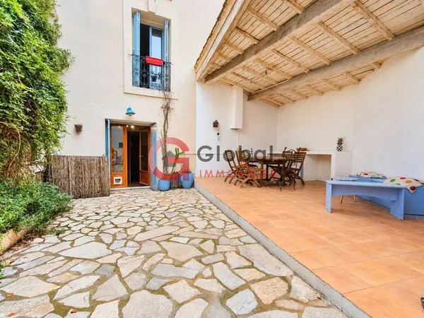 Maison 8 pièces 182 m²