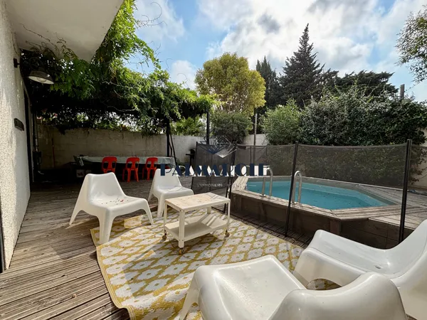 Maison 6 pièces 163 m²