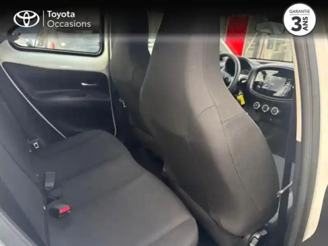 Toyota Aygo X 1.0 vvt-i 72ch dynamic — photo 7