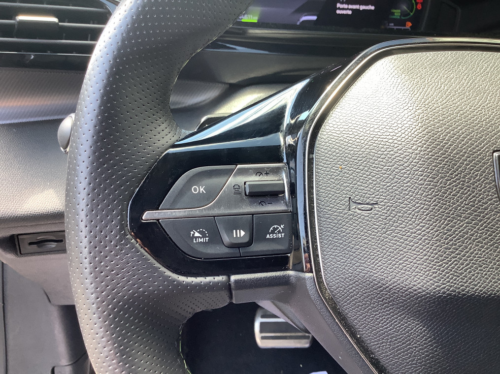 Peugeot 308 — photo 23