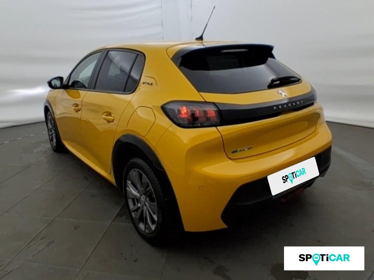 Peugeot 208 e-208 136ch style — photo 7