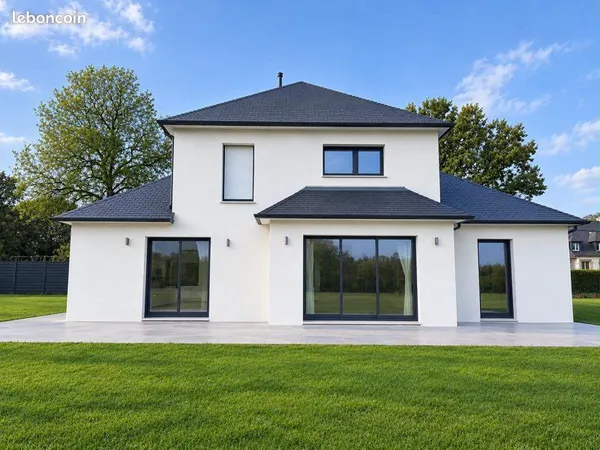 Maison contemporaine de 2024 - 130 m² - 4 chambres - Suite parentale - Grand terrain - Trégonneau 33