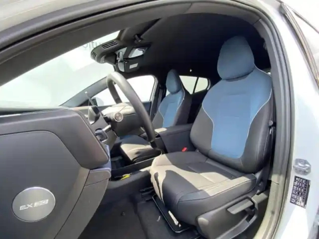 Volvo Ex30 single extended range 272ch plus — photo 6
