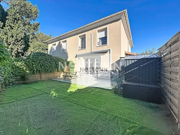 Maison Miramas 3 pièce(s) 52 m2 , belle extérieur !!