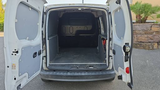 Renault Kangoo 1.5 Blue dCi 115 - Extra R-Link – 2020 – 119000 km – Diesel – Boîte Manuelle — photo 38
