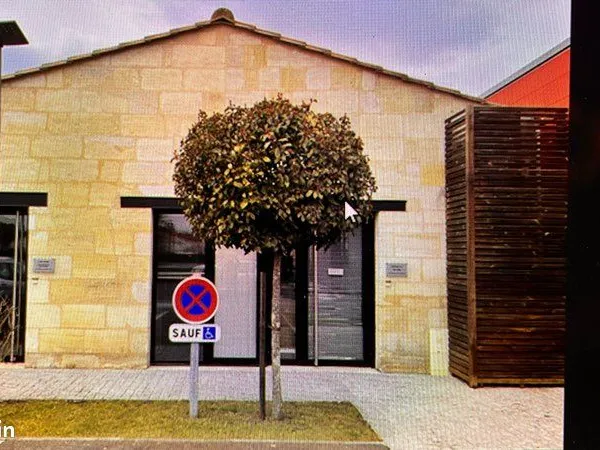 Local professionnel