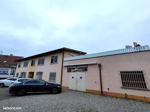 Immeuble 220 m²