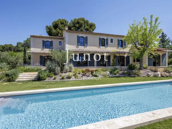 Maison Neuve - Maussane Les Alpilles