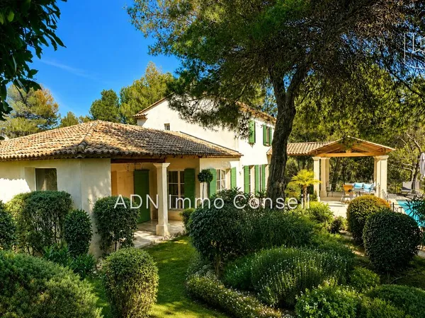 Villa 7 pièces 191 m²