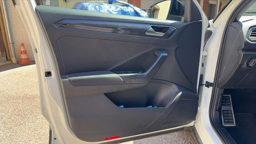 Volkswagen T-Roc 2.0 TDI 150 DSG7 - Carat – 2019 – 91025 km – Diesel – Boîte Automatique — photo 24