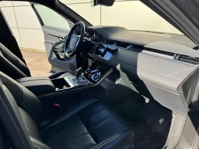Land Rover Range Rover evoque mark i p300e phev awd bva8 — photo 21