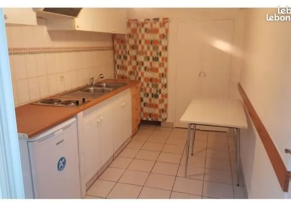 Appartement T1 idéal étudiant 21 m2 Poitiers proche centre ville et universités