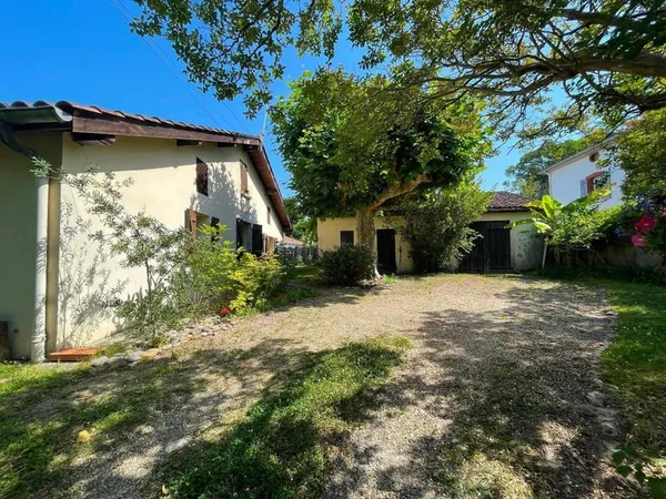 Maison 5 pièces 160 m²