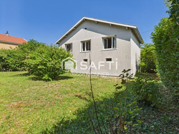 Maison située dans le secteur de Chabert à Villefranche