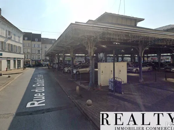 Local commercial 90 m²