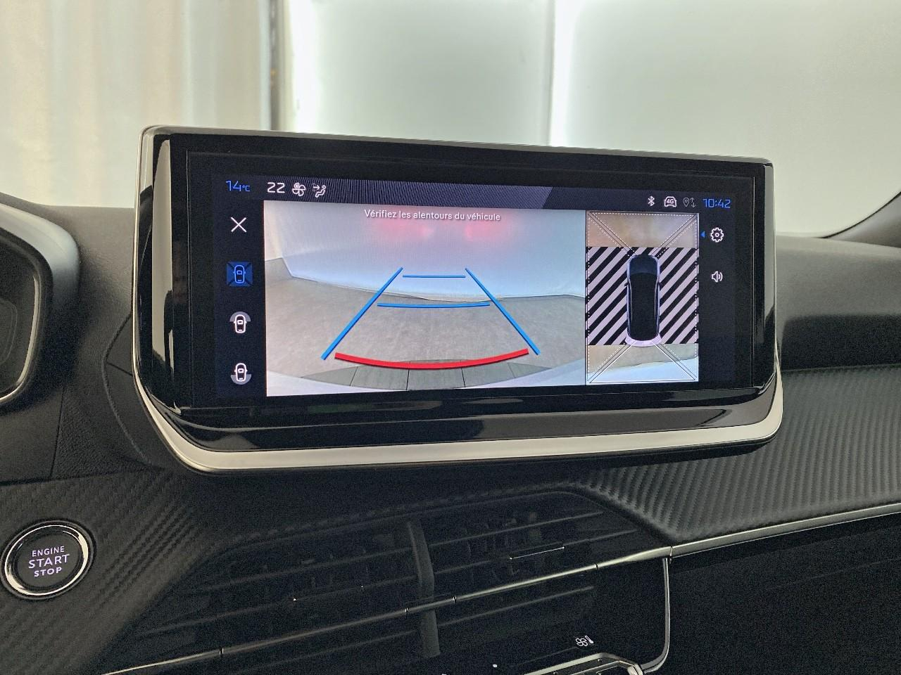 Peugeot 2008 hybrid 145 ch e-dcs6 allure — photo 17
