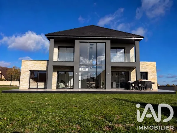 Maison 5 pièces 178 m²