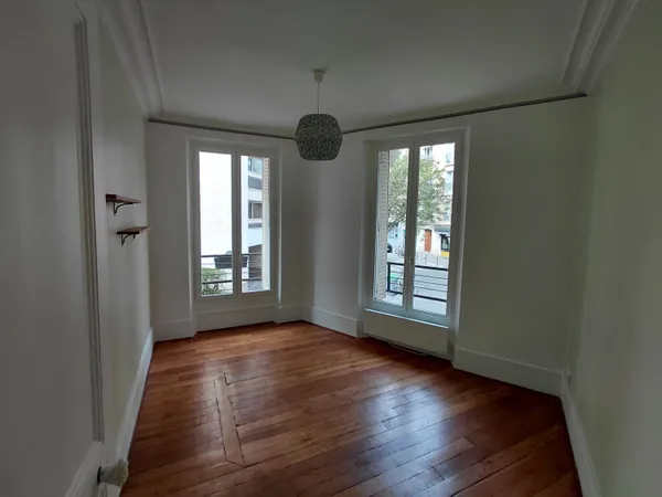 Loue 3 pièces, 52m2, 14ème Alésia