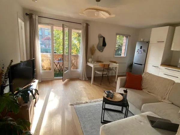 T2 neuf balcon + parking à Romarin