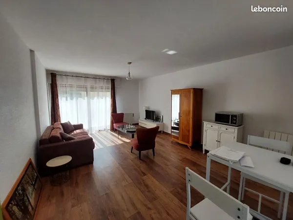 Studio 1 pièce 31 m²