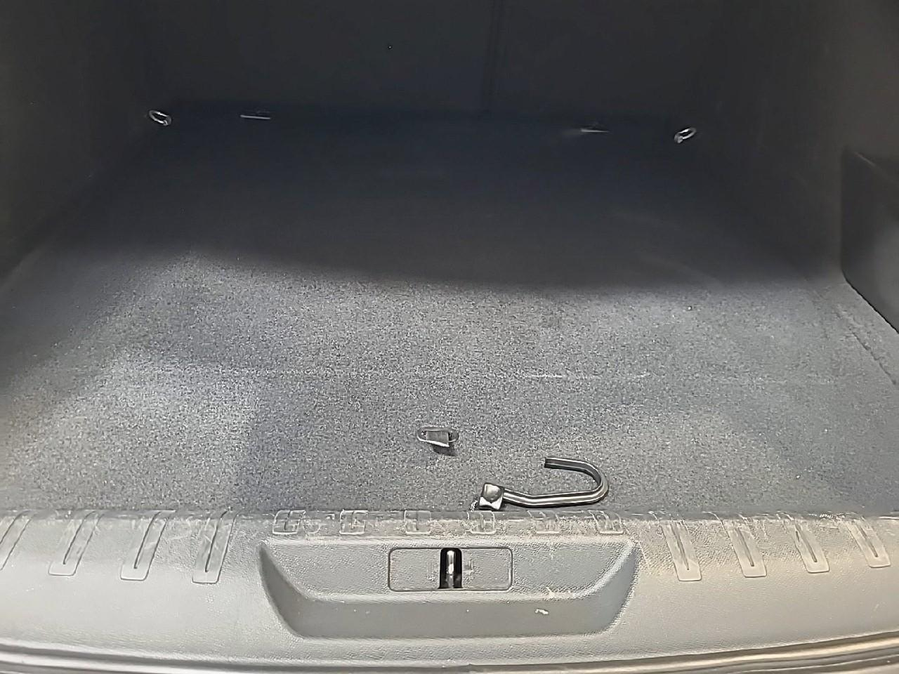Peugeot 308 sw bluehdi 130ch s&s eat8 active business — photo 14
