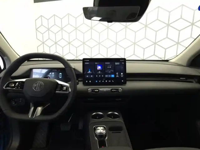 Mg Mgs5 ev 49kwh - 125 kw 2wd — photo 13