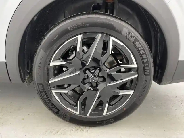 Peugeot 5008 hybrid 145 e-dcs6 — photo 48