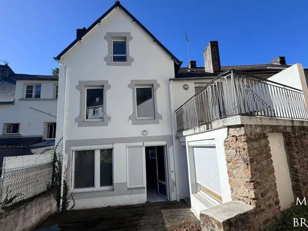 Maison 9 pièces 184 m²