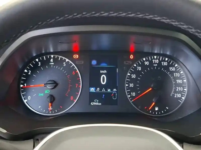 Renault Captur tce 100 gpl — photo 22
