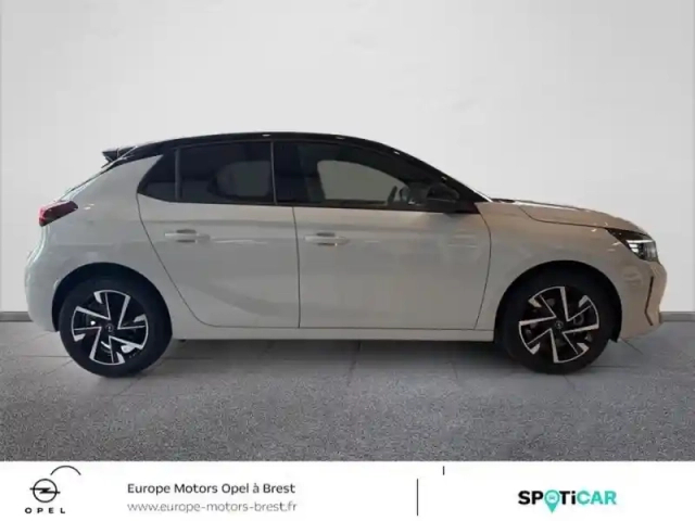 Opel Corsa 1.2 turbo 100ch gs — photo 2