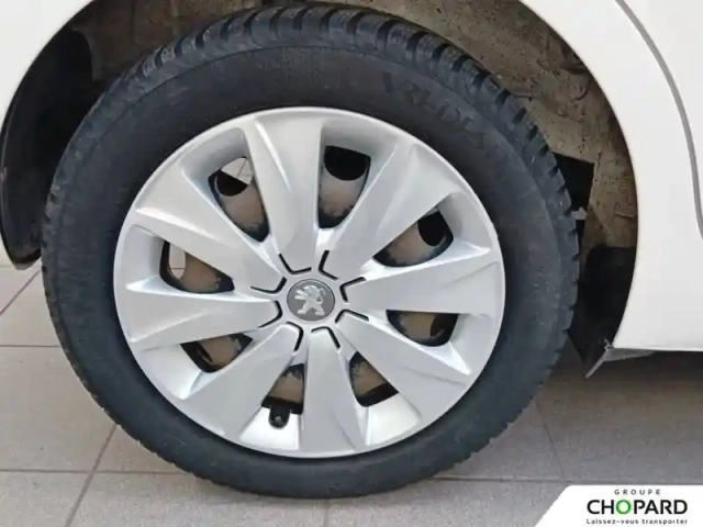 Peugeot 108 1.2 puretech 82ch bvm5 — photo 12