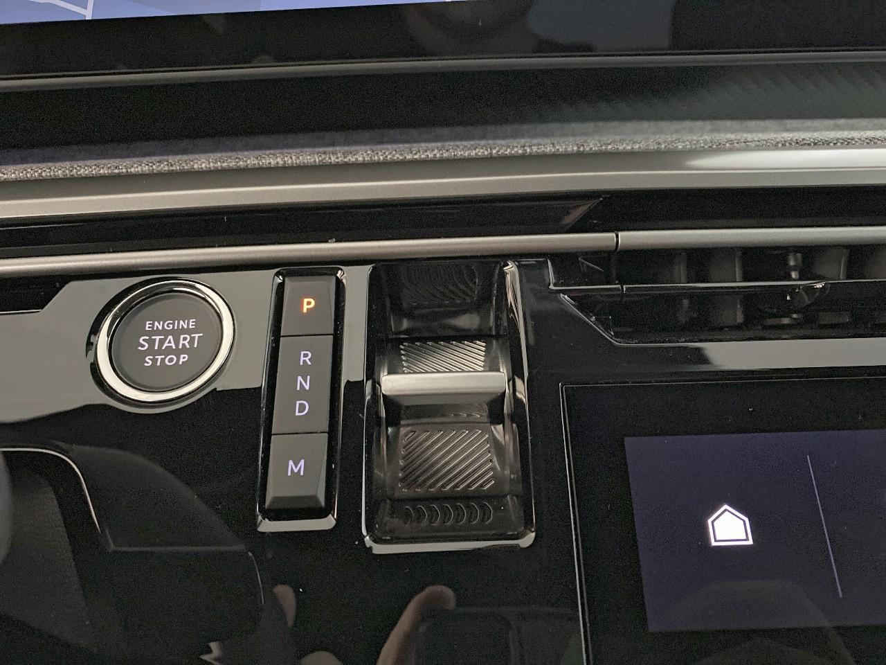 Peugeot 3008 hybrid 145 e-dcs6 allure — photo 15