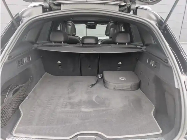 Mercedes Glc 300 e — photo 10