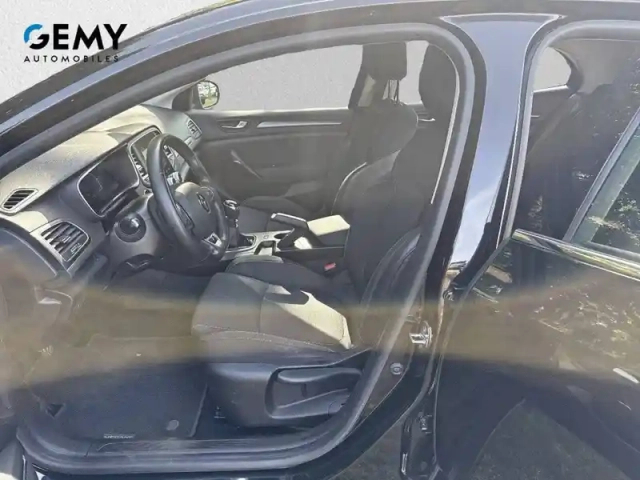 Renault Megane mégane iv berline tce 115 fap — photo 9