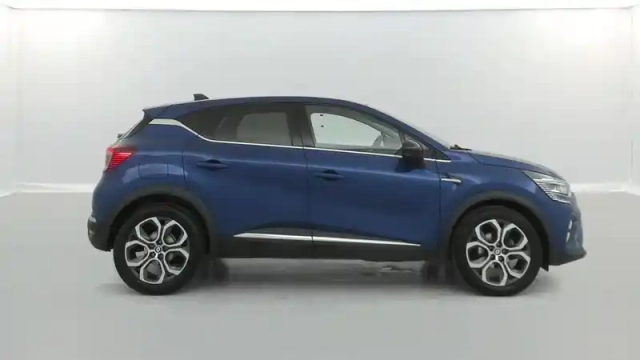 Renault Captur 1.0 tce 90ch techno + attelage — photo 30