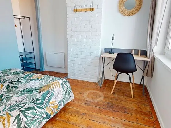 Chambre étudiante meublée - croix - 400 tout compris