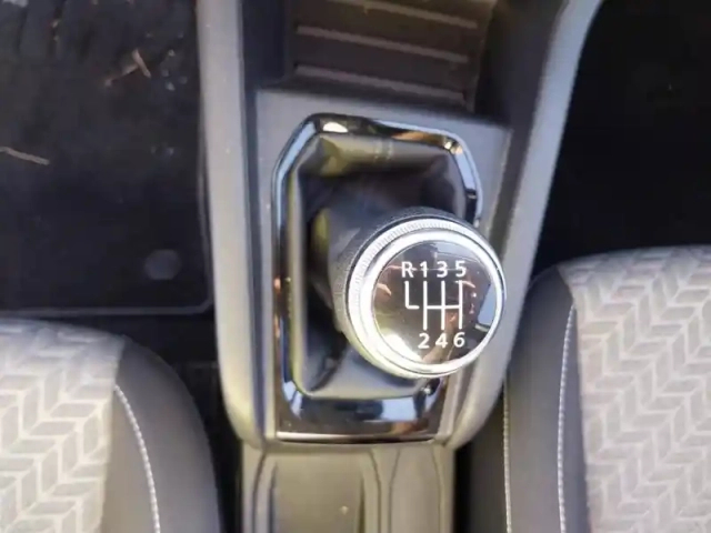 Renault Clio tce 100 gpl — photo 23