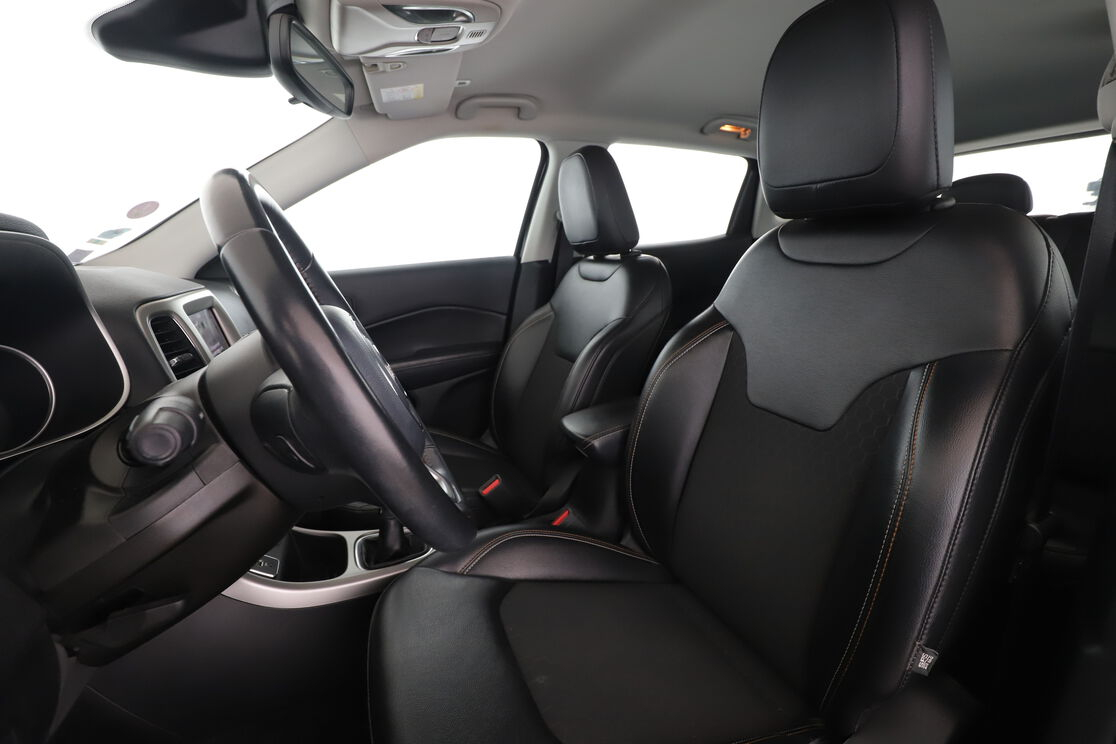 Jeep Compass 1.4 MultiAir Longitude — photo 9
