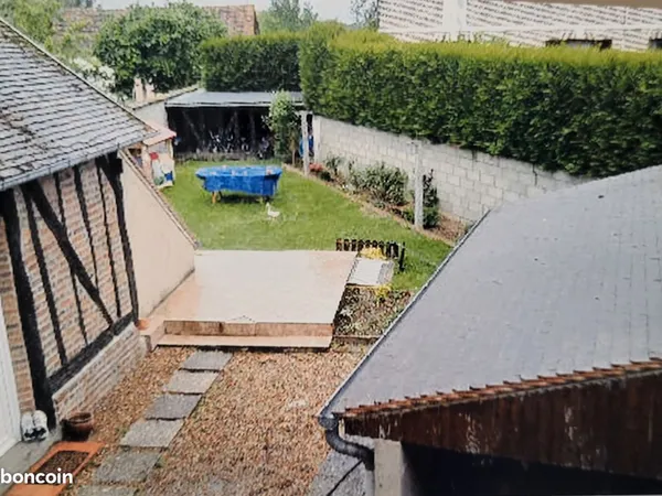 Maison familiale à la campagne
